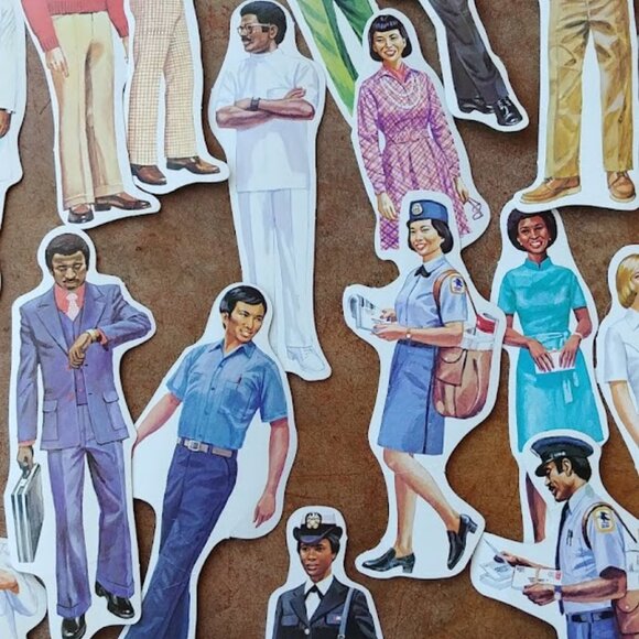 70's Era Paper Dolls - Picture 4 of 9